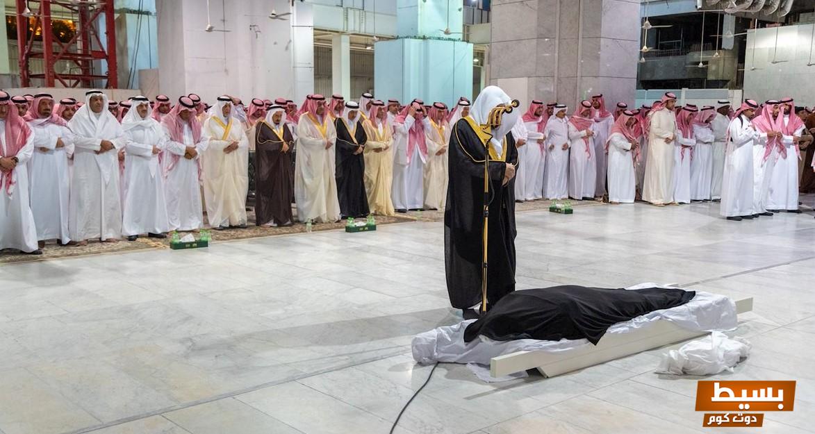 دعاء لِلْمَيِّتِ مؤثر جدا مكتوب ومستجاب بإذن الله كلمات تهز المشاعر وتدخل الطمأنينة إلى القلوب 1 دعاء لِلْمَيِّتِ مؤثر جدا مكتوب مستجاب باذن الله